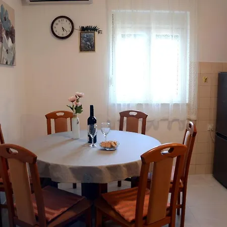 Jadran Apartament Pakoštane