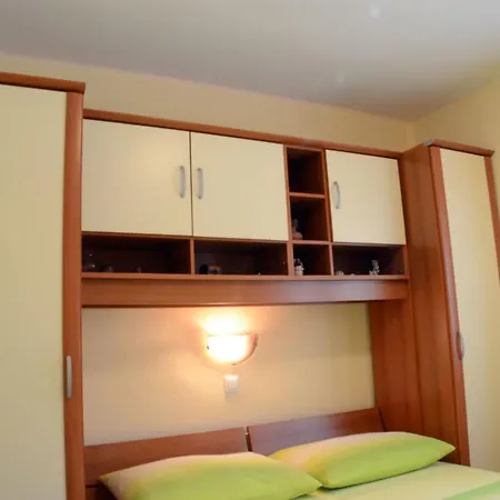 Jadran Apartman *
