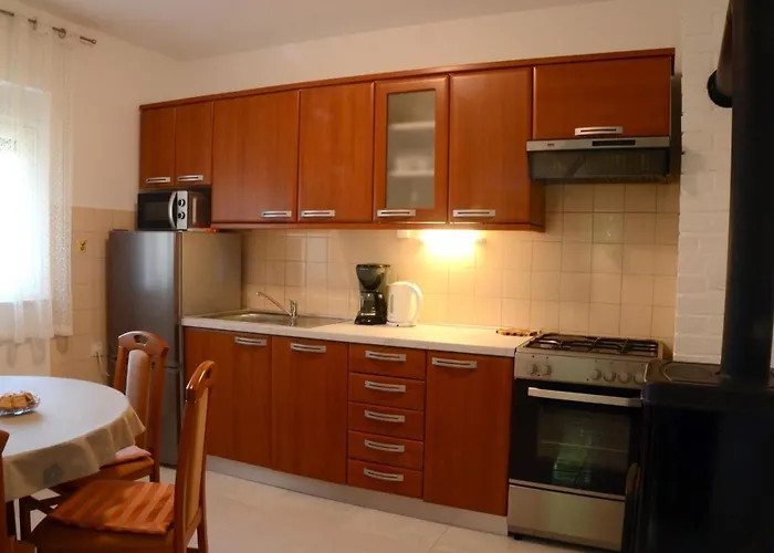 アパート Jadran Pakoštane